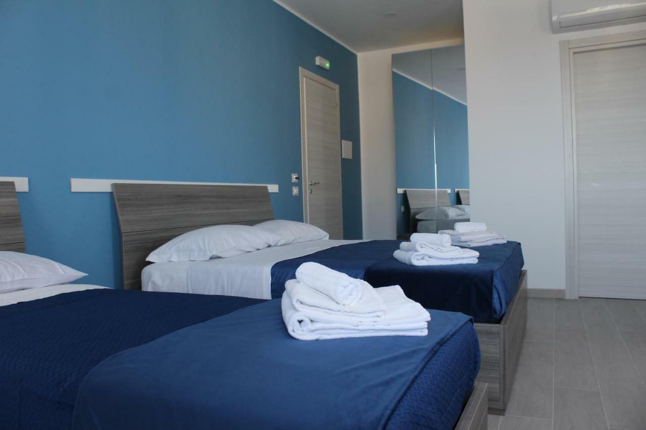 Naxos Laguna Beach Giardini Naxos Exterior photo